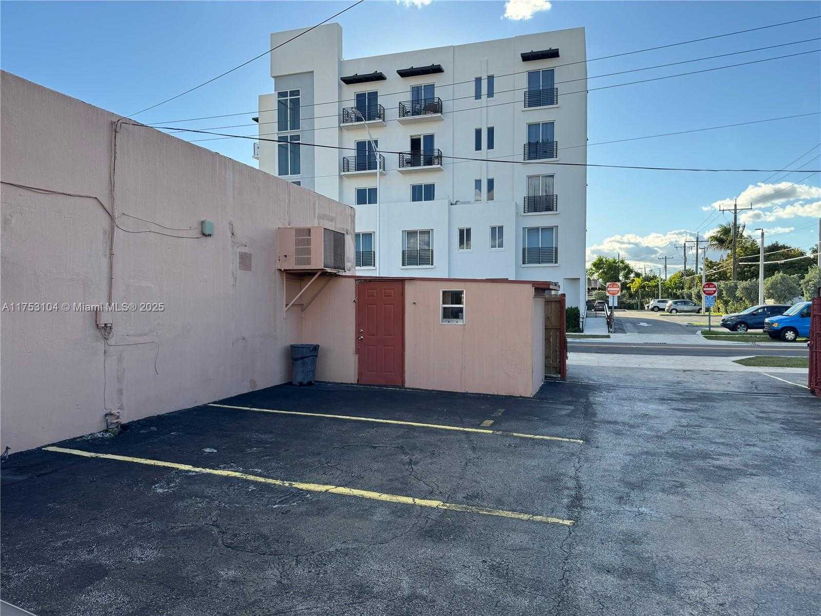 Small Image of 501 EAST 9TH ST, Hialeah Number 8