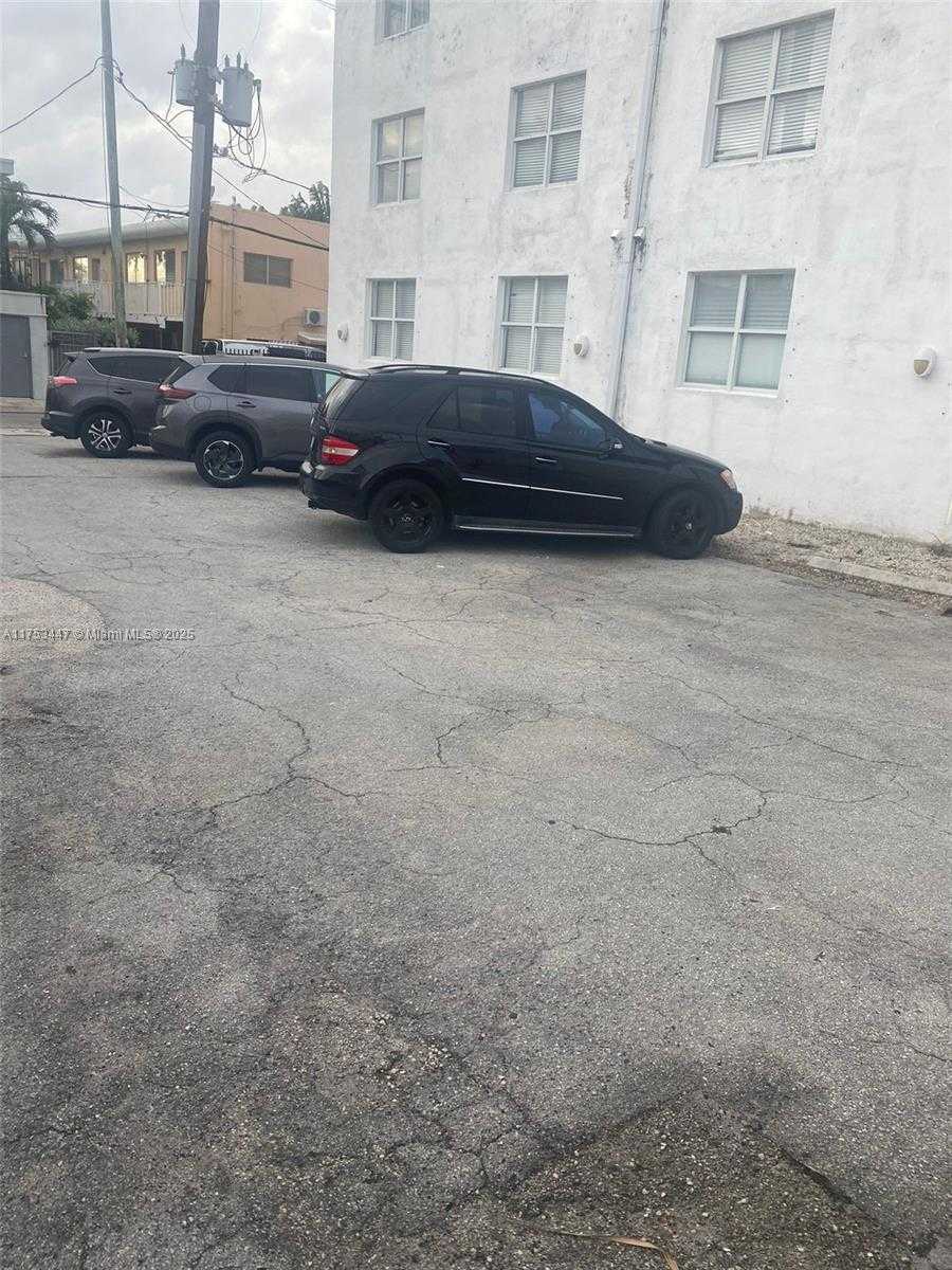 Small Image of Miami Beach Number 2