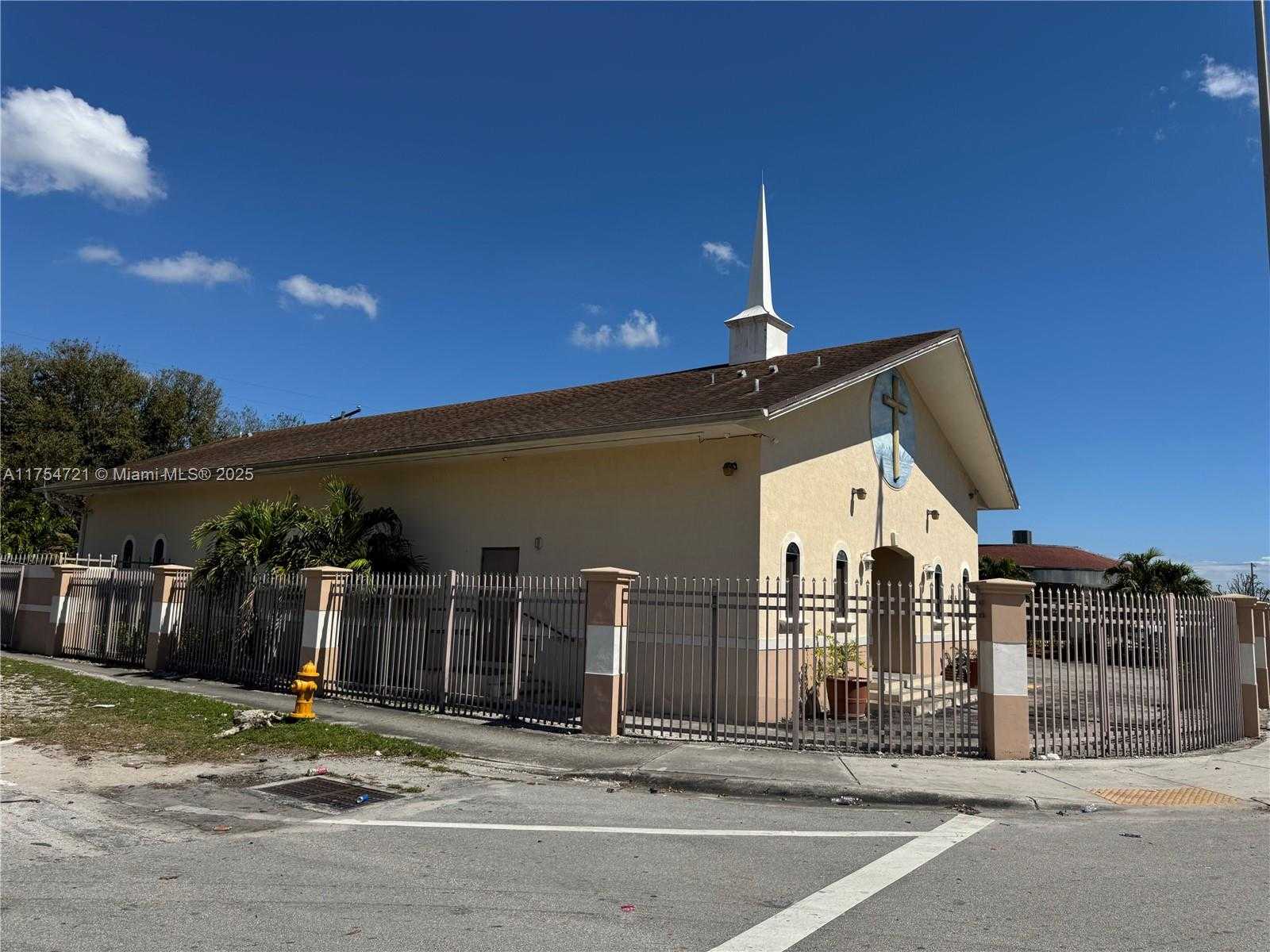 Small Image of 1595 NORTH WEST 119TH ST, North Miami Number 2