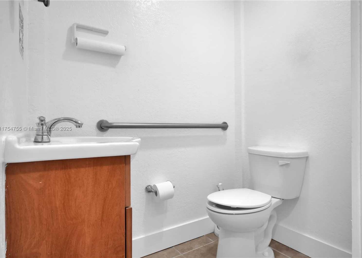 Imagen de Pequeño Objeto