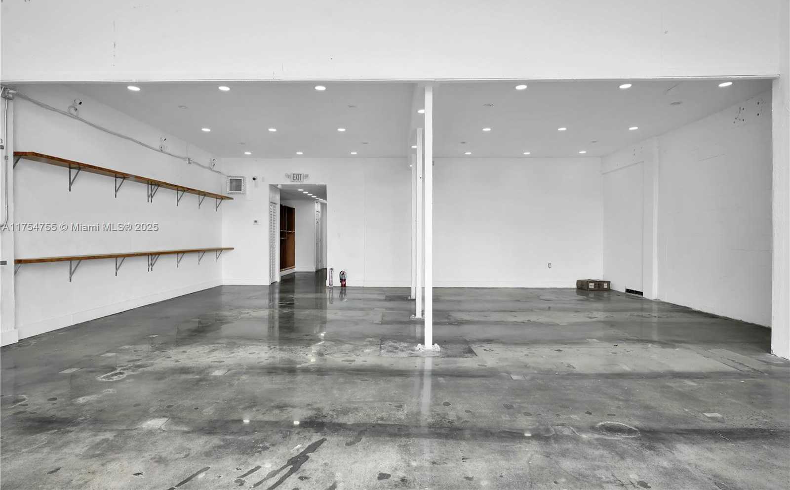 Imagen de Pequeño Objeto