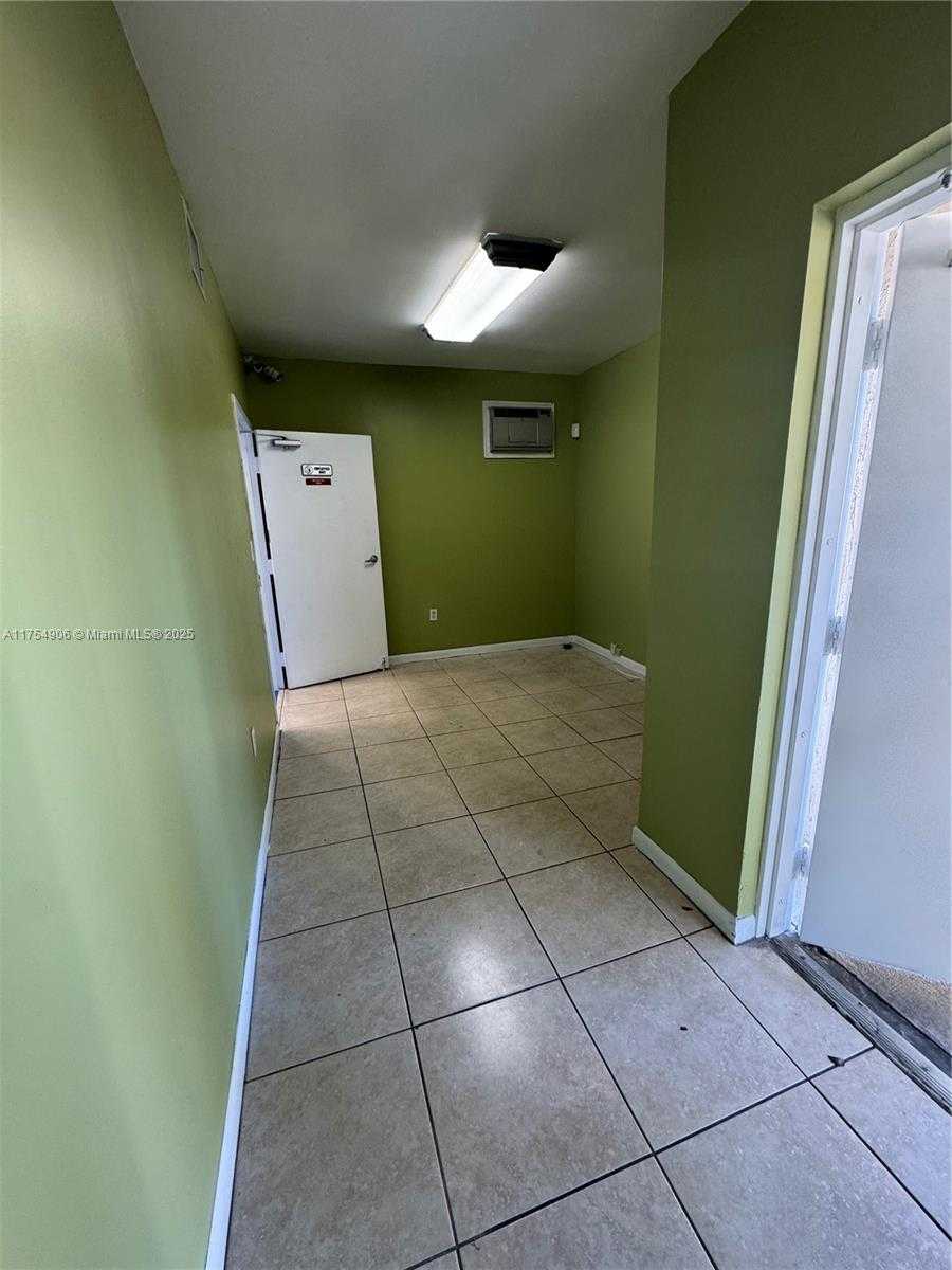 Small Image of 10810 NORTH WEST 138TH ST #1-D, Hialeah Gardens Number 2