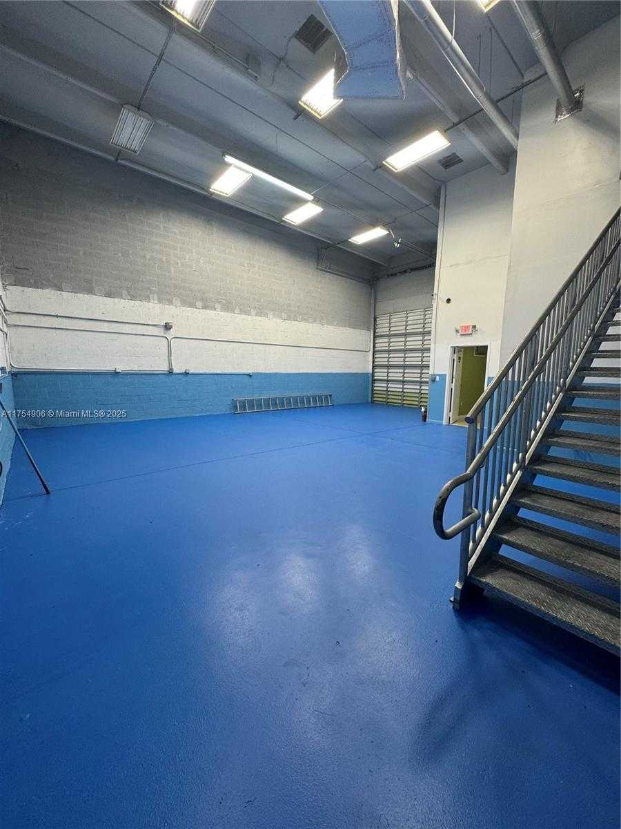 Small Image of 10810 NORTH WEST 138TH ST #1-D, Hialeah Gardens Number 7