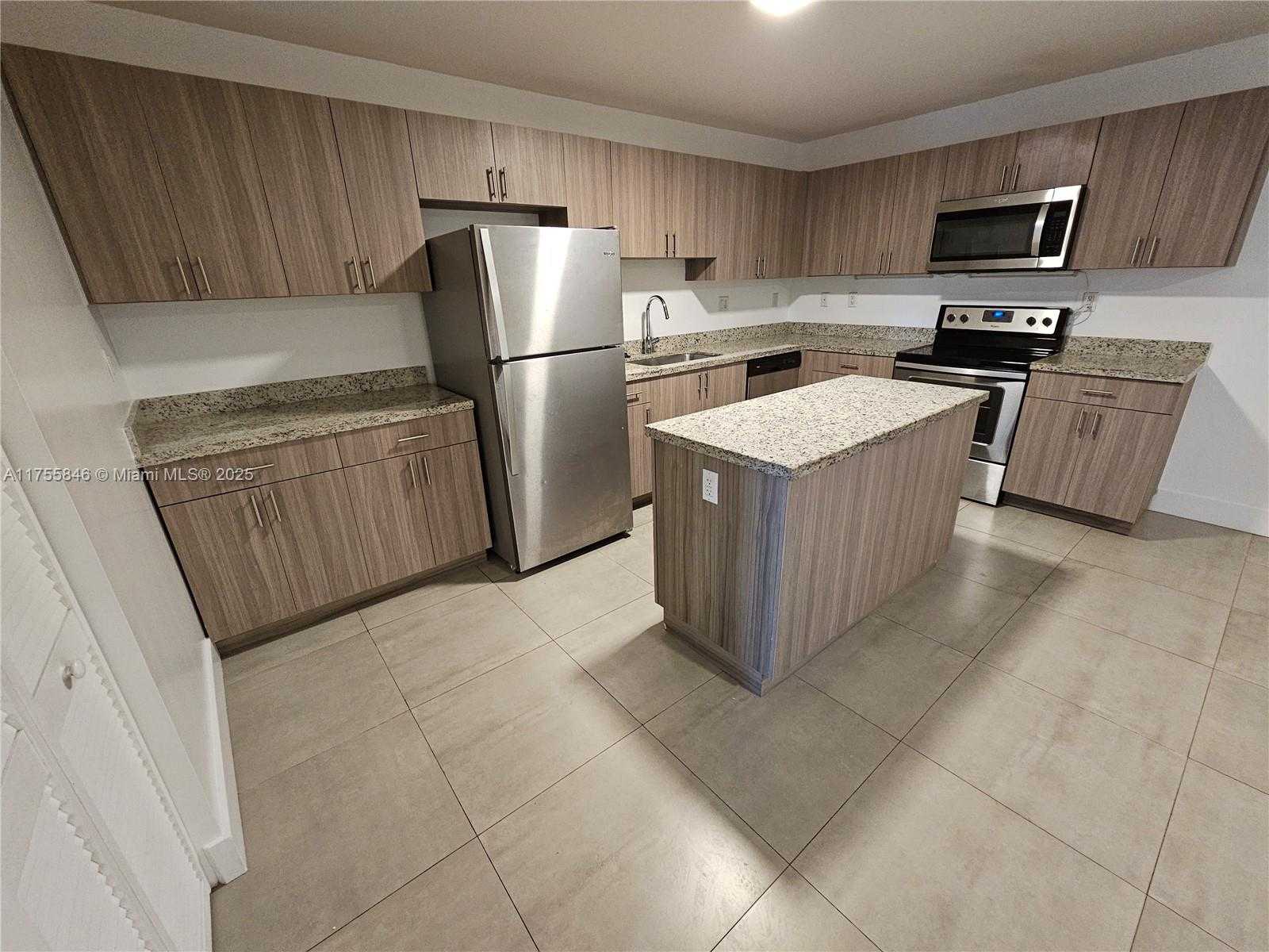Small Image of 6001 WEST FLAGLER ST, Miami Number 17