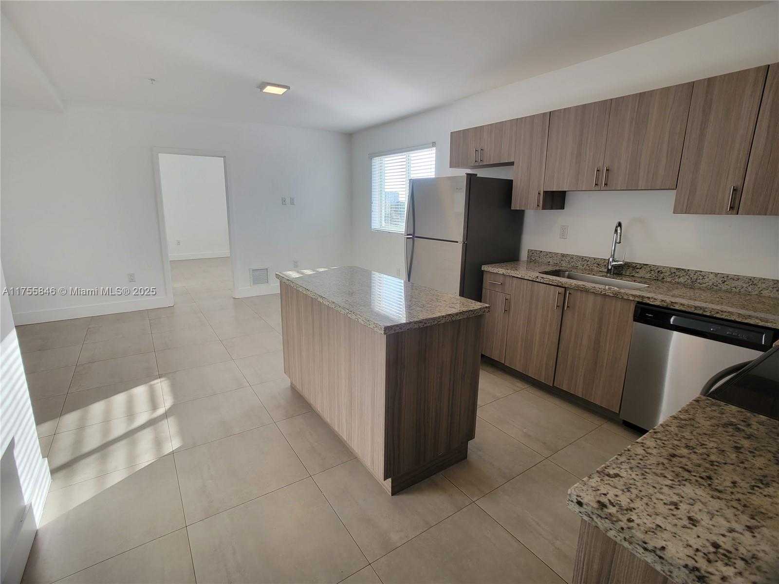 Small Image of 6001 WEST FLAGLER ST, Miami Number 18