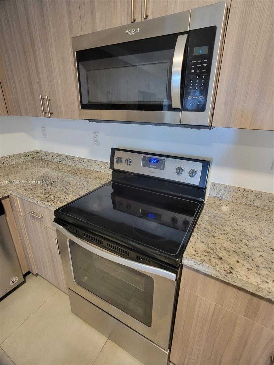 Small Image of 6001 WEST FLAGLER ST, Miami Number 21