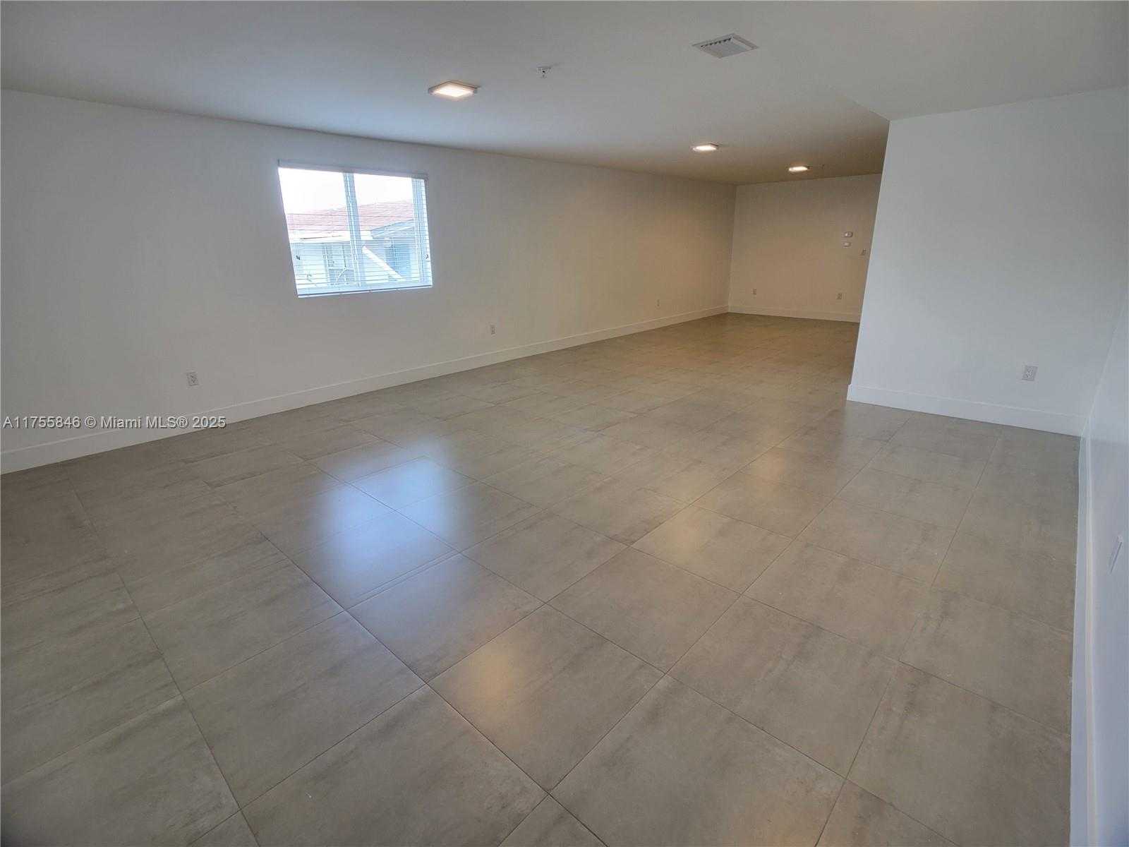 Small Image of 6001 WEST FLAGLER ST, Miami Number 22