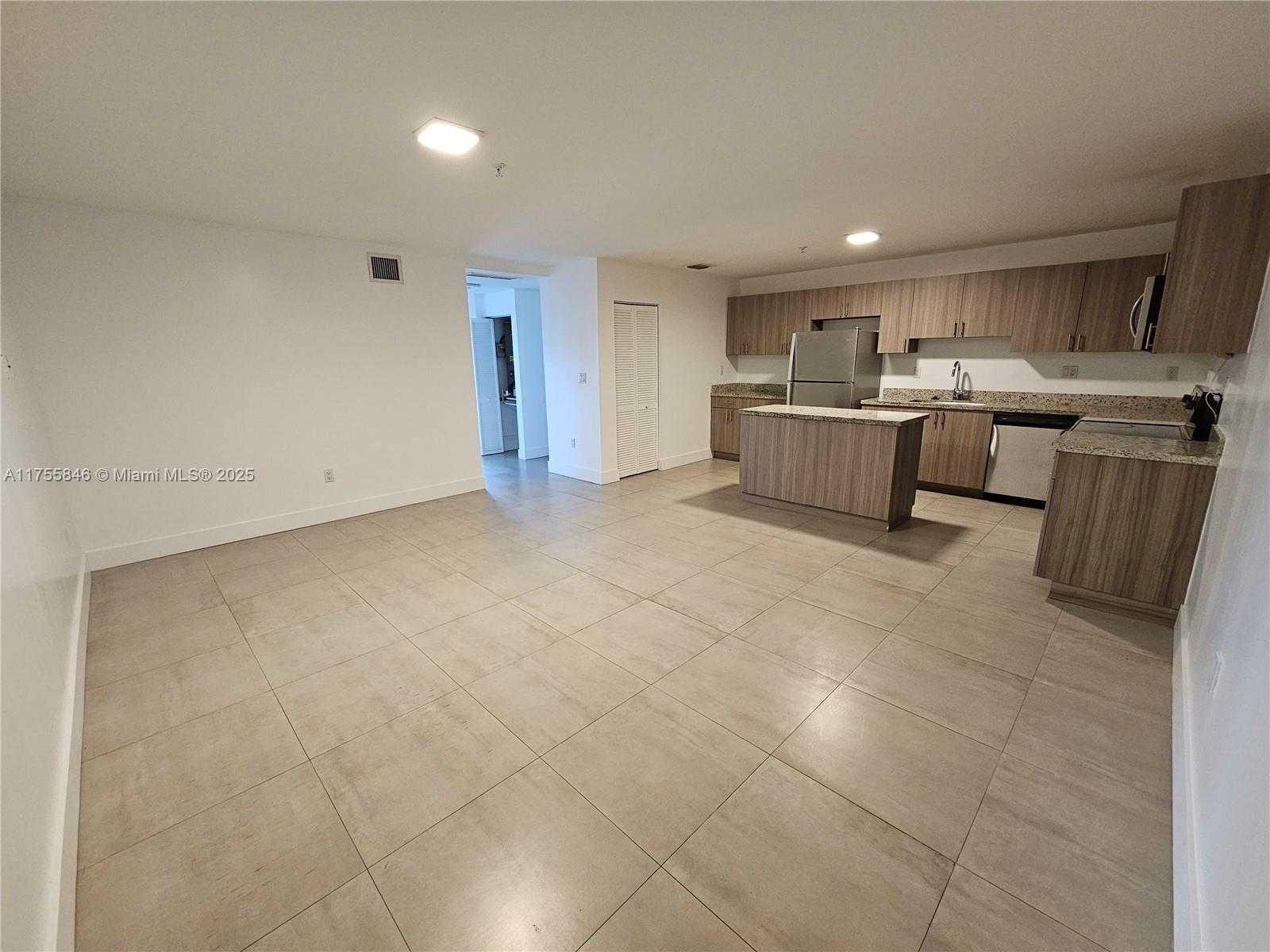 Small Image of 6001 WEST FLAGLER ST, Miami Number 25