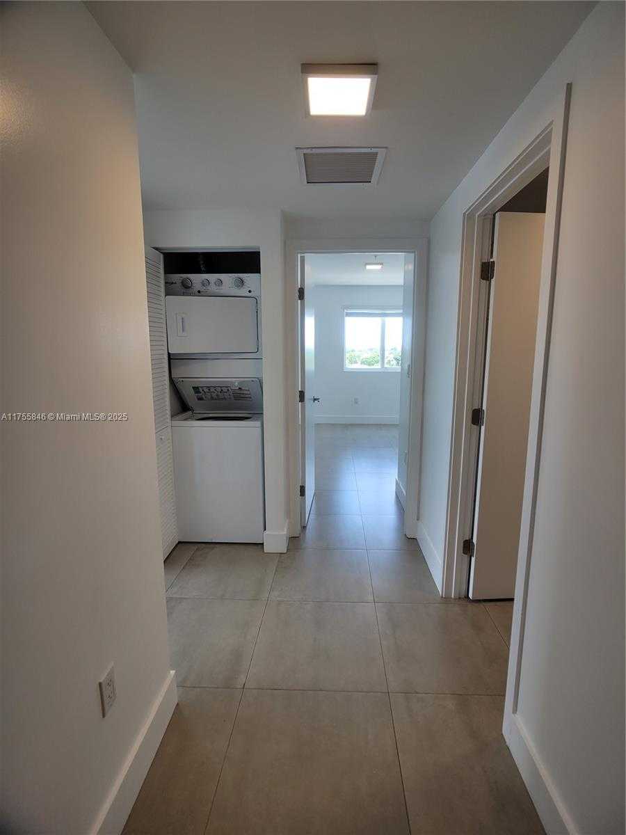 Small Image of 6001 WEST FLAGLER ST, Miami Number 33