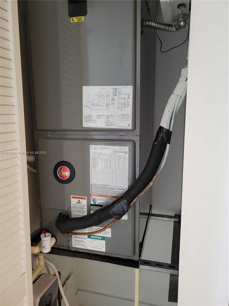 Small Image of 6001 WEST FLAGLER ST, Miami Number 35