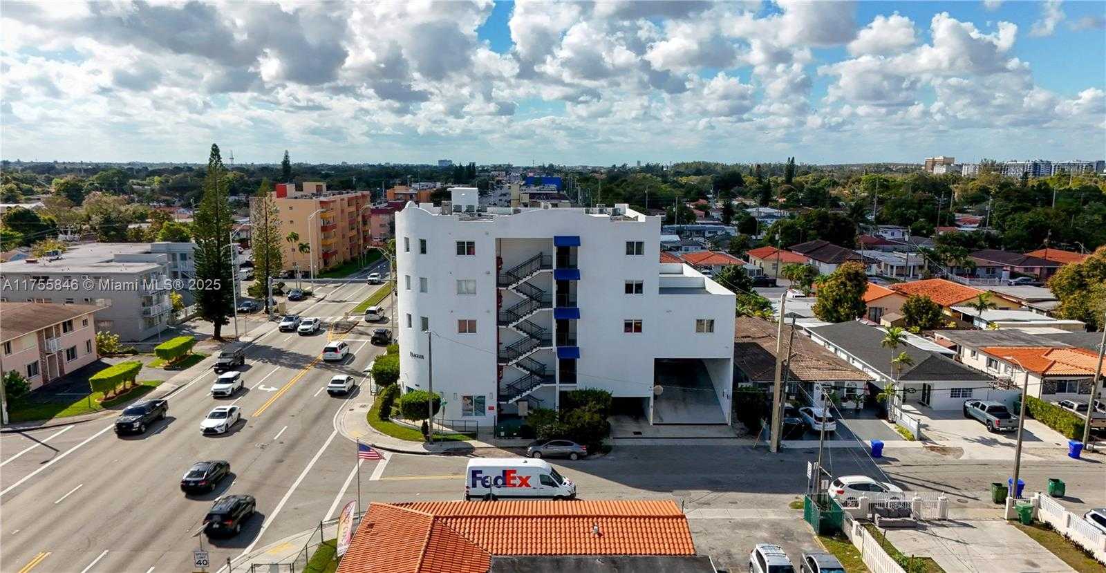 Small Image of 6001 WEST FLAGLER ST, Miami Number 4