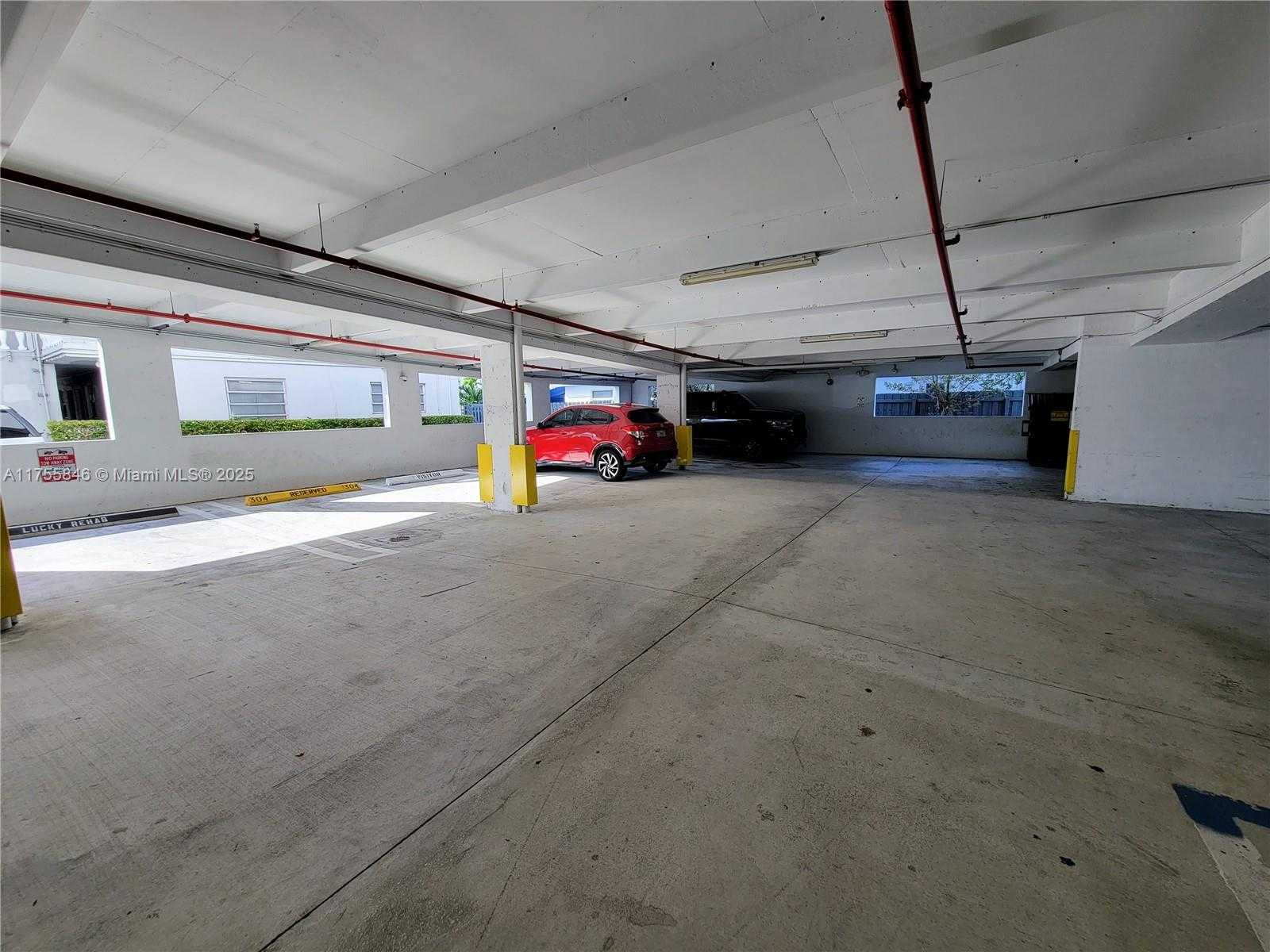 Small Image of 6001 WEST FLAGLER ST, Miami Number 7