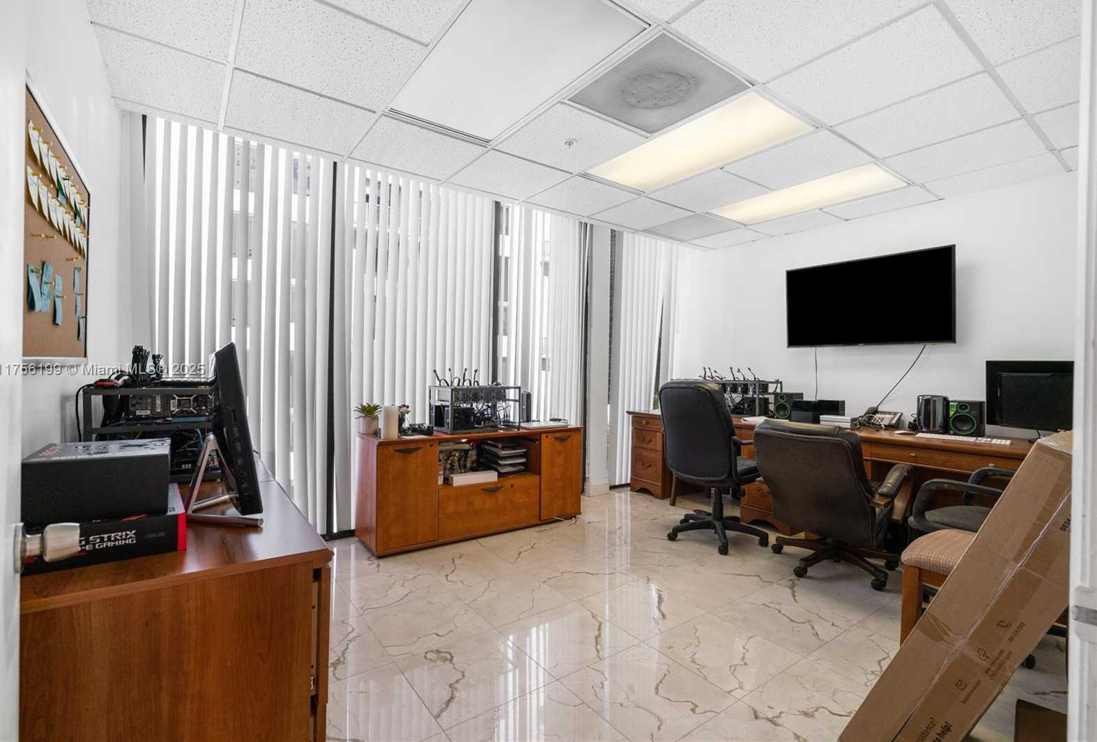 Small Image of 1110 BRICKELL AVE #601A, Miami Number 10