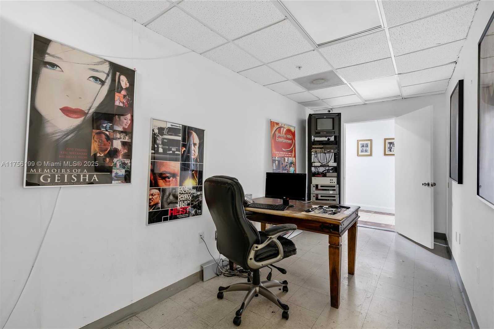 Small Image of 1110 BRICKELL AVE #601A, Miami Number 22