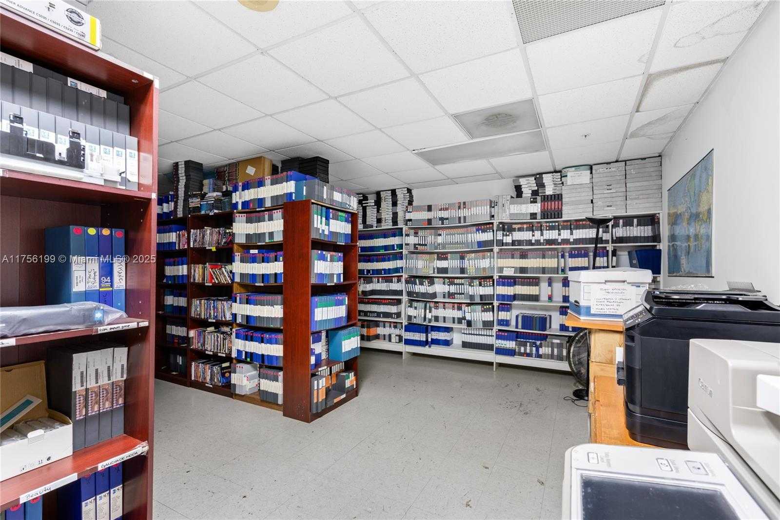 Small Image of 1110 BRICKELL AVE #601A, Miami Number 24