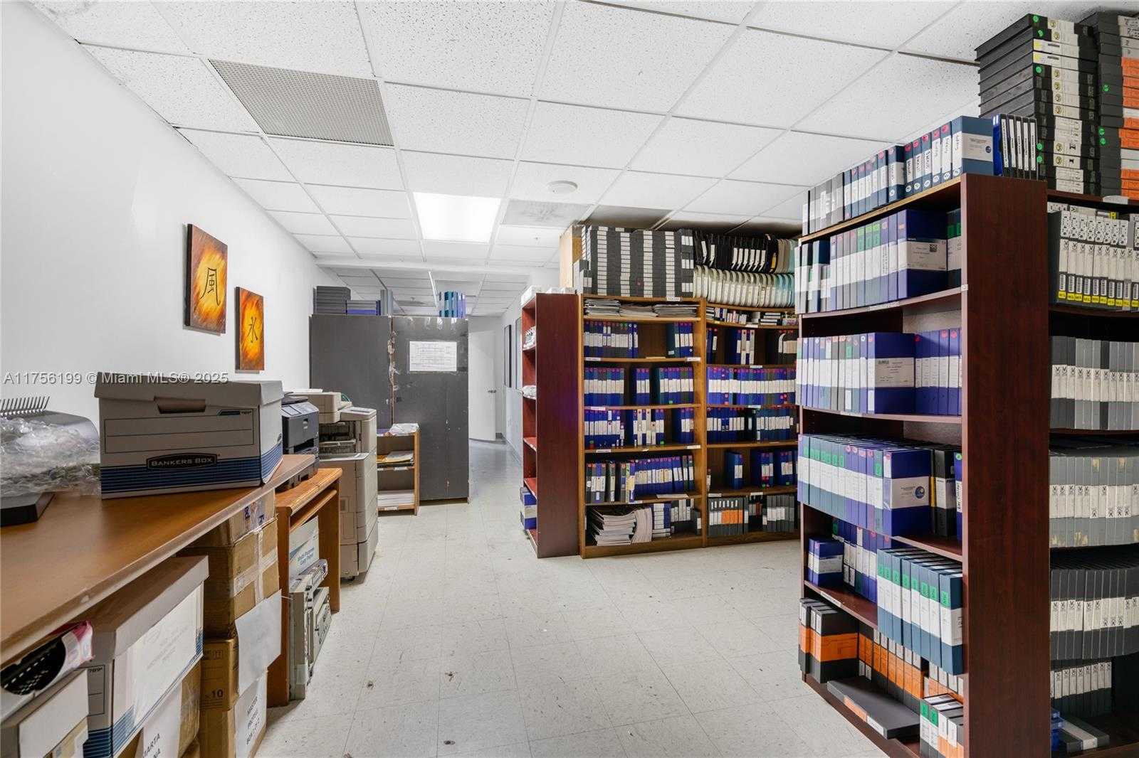 Small Image of 1110 BRICKELL AVE #601A, Miami Number 26