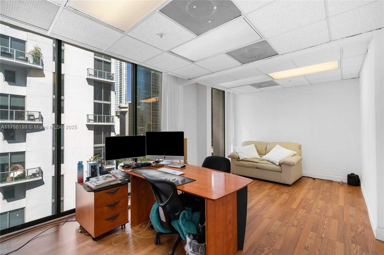 Small Image of 1110 BRICKELL AVE #601A, Miami Number 34