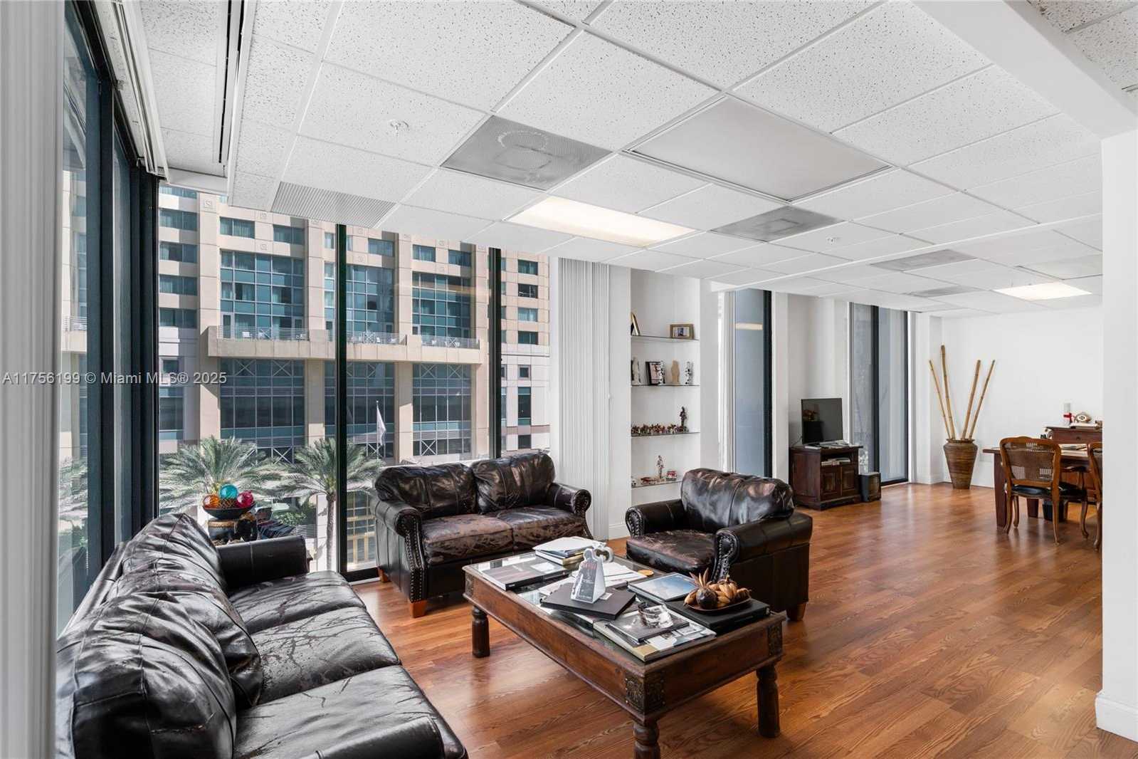 Small Image of 1110 BRICKELL AVE #601A, Miami Number 44