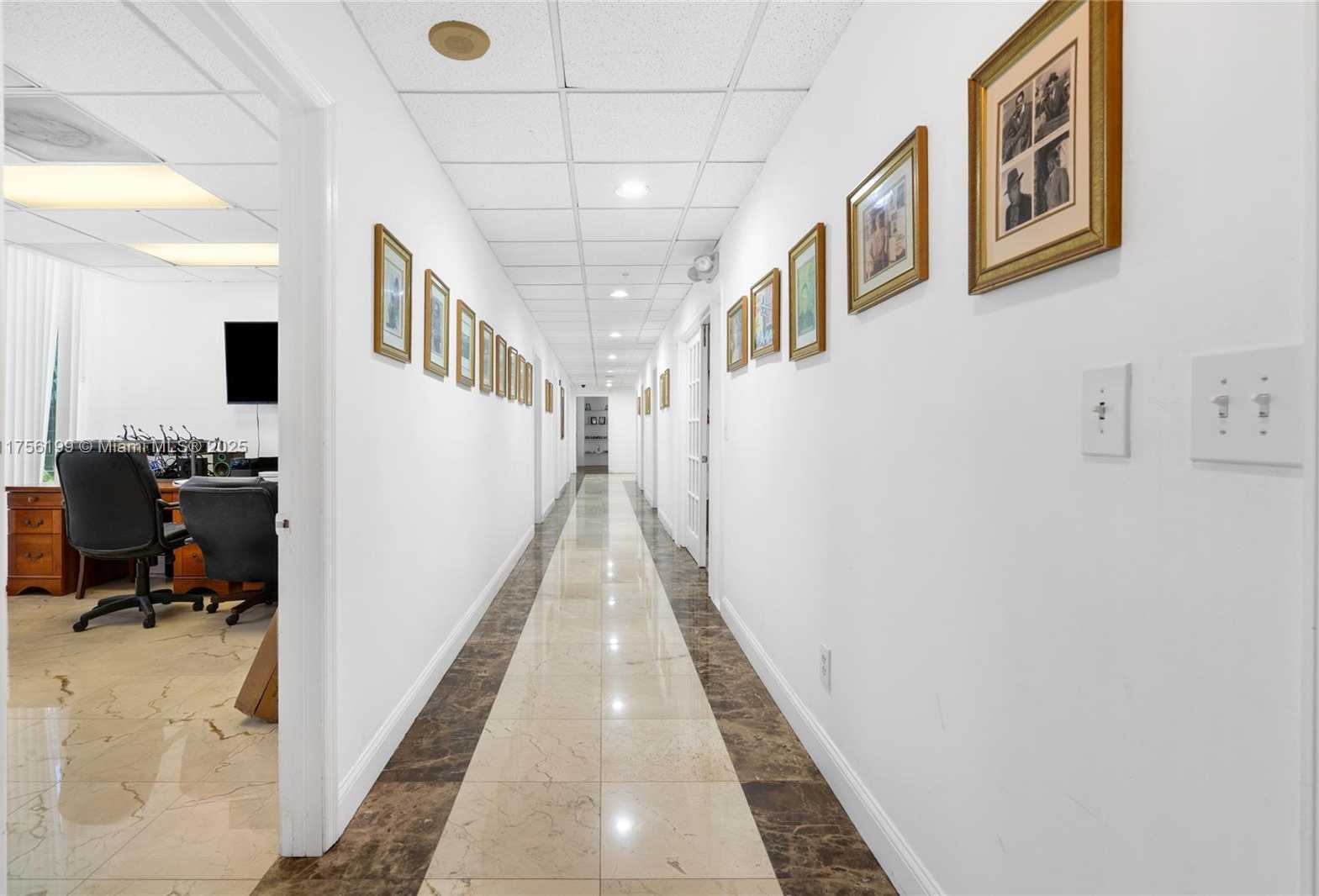 Small Image of 1110 BRICKELL AVE #601A, Miami Number 9