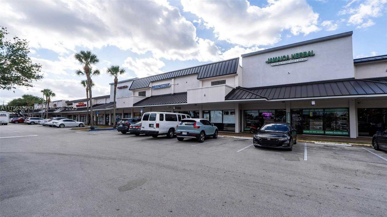Small Image of 4101 NORTH STATE ROAD 7, Lauderdale Lakes Number 15