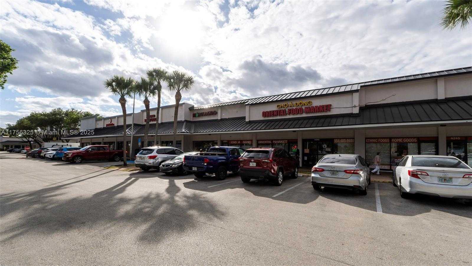 Small Image of 4101 NORTH STATE ROAD 7, Lauderdale Lakes Number 17