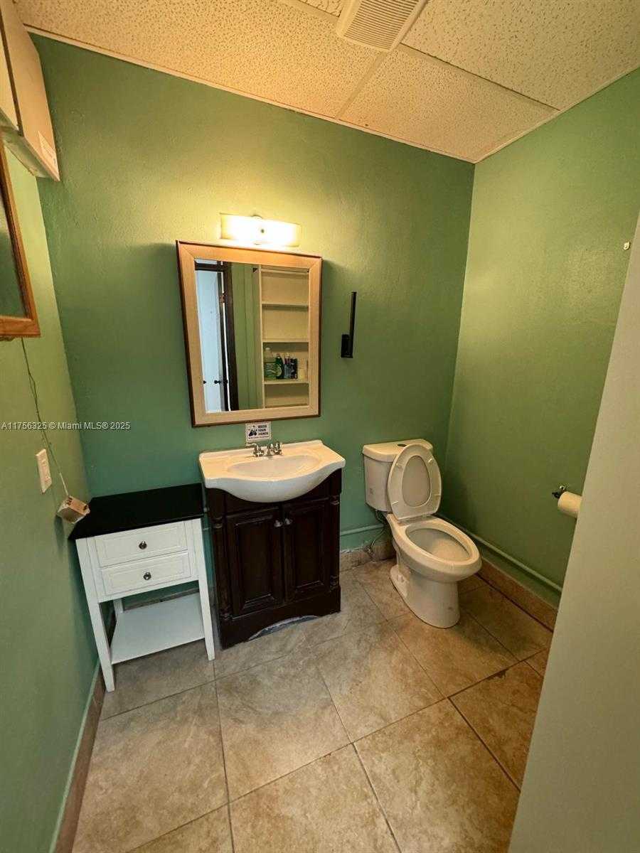 Small Image of 4101 NORTH STATE ROAD 7, Lauderdale Lakes Number 8