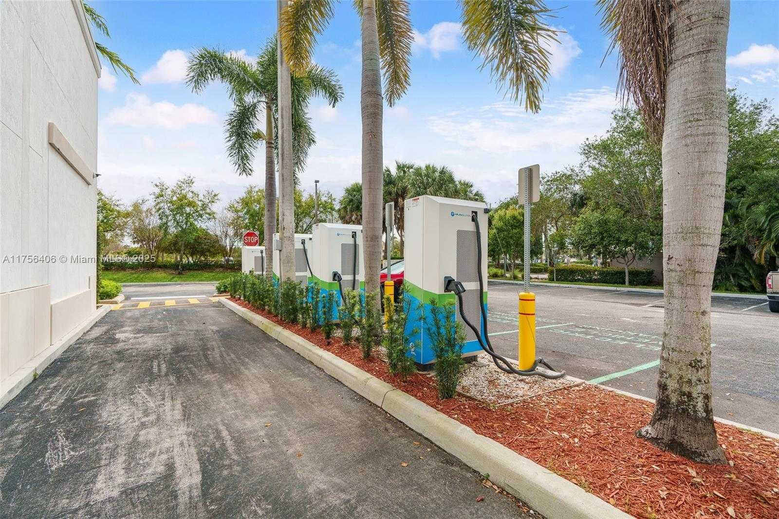 Small Image of 4690 NORTH STATE ROAD 7 #5511, Coconut Creek Number 15