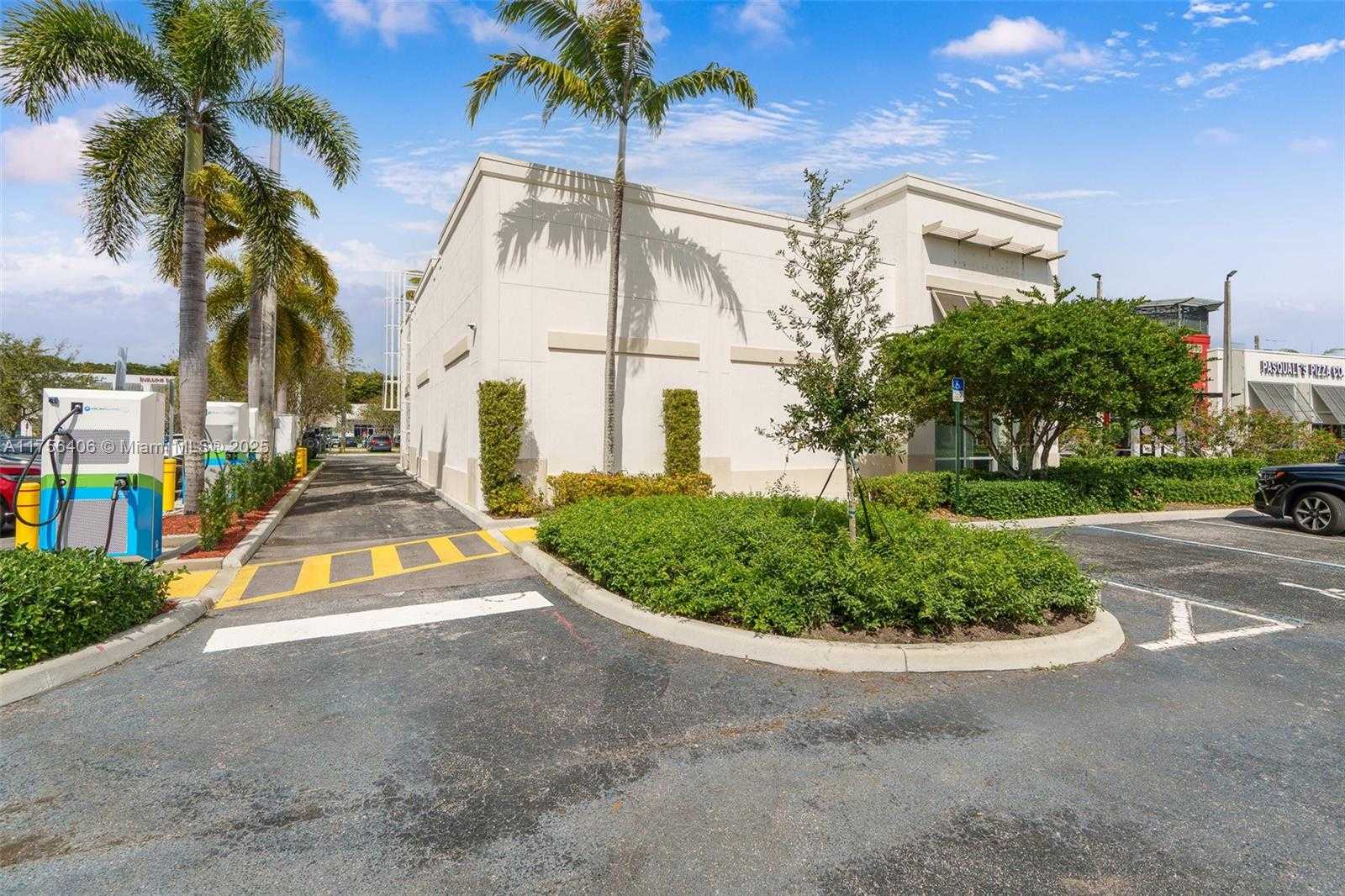 Small Image of 4690 NORTH STATE ROAD 7 #5511, Coconut Creek Number 17