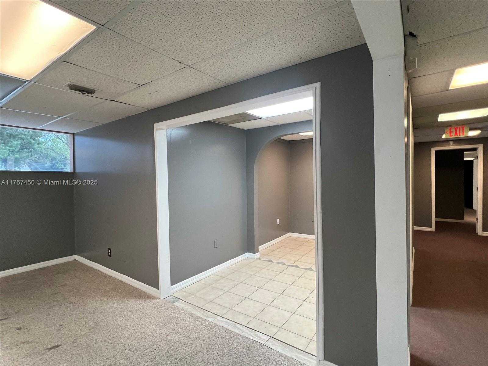 Small Image of 1001 WEST MIDWAY RD, Fort Pierce Number 26