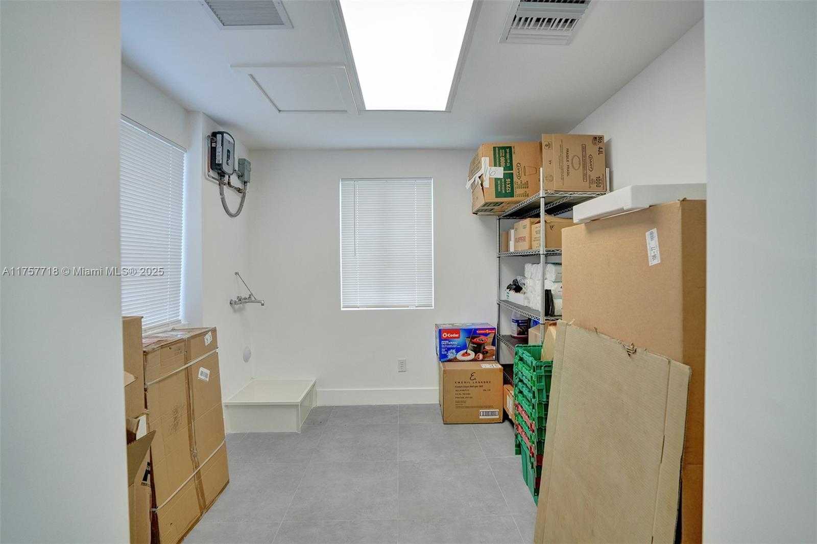 Small Image of 2196 ALI BABA AVE, Opa-Locka Number 14