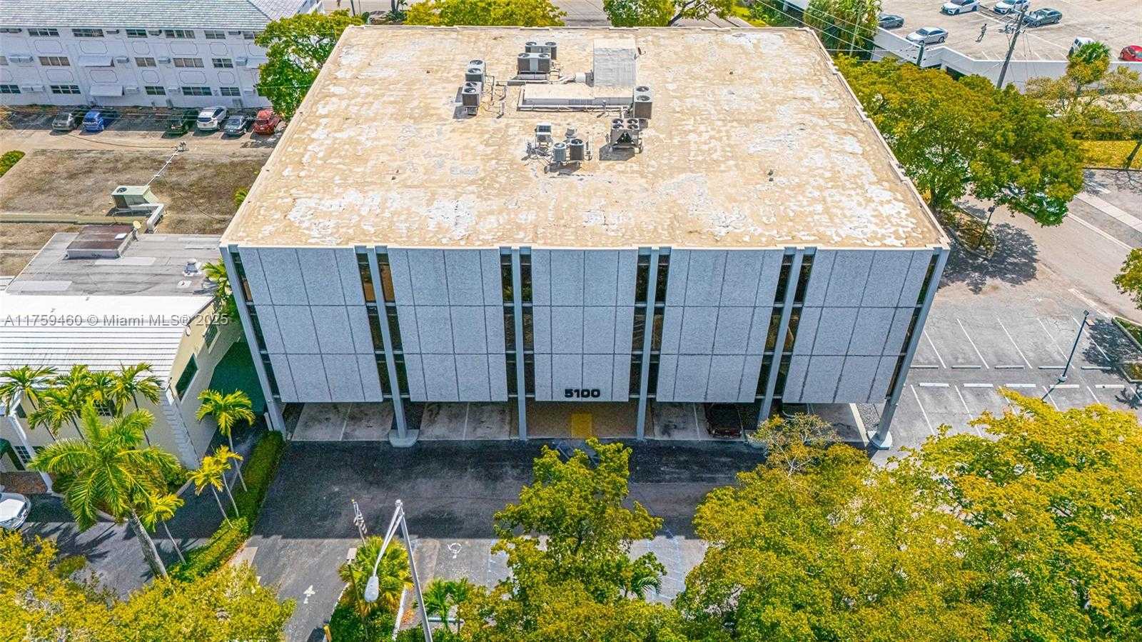Small Image of 5100 NORTH FEDERAL HWY, Fort Lauderdale Number 23