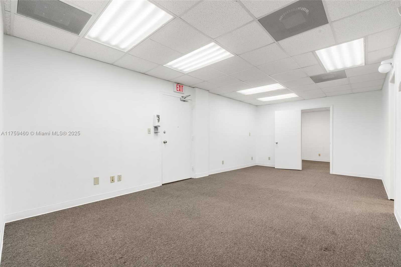 Small Image of 5100 NORTH FEDERAL HWY, Fort Lauderdale Number 26