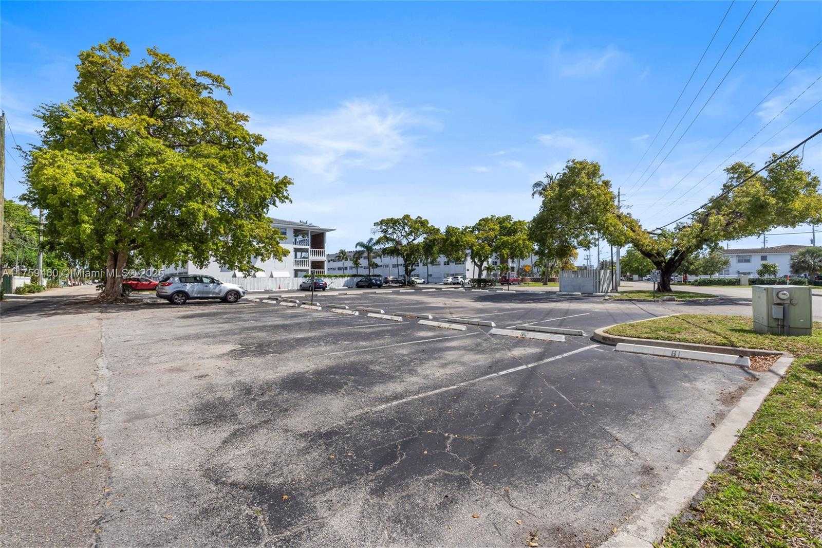 Small Image of 5100 NORTH FEDERAL HWY, Fort Lauderdale Number 36