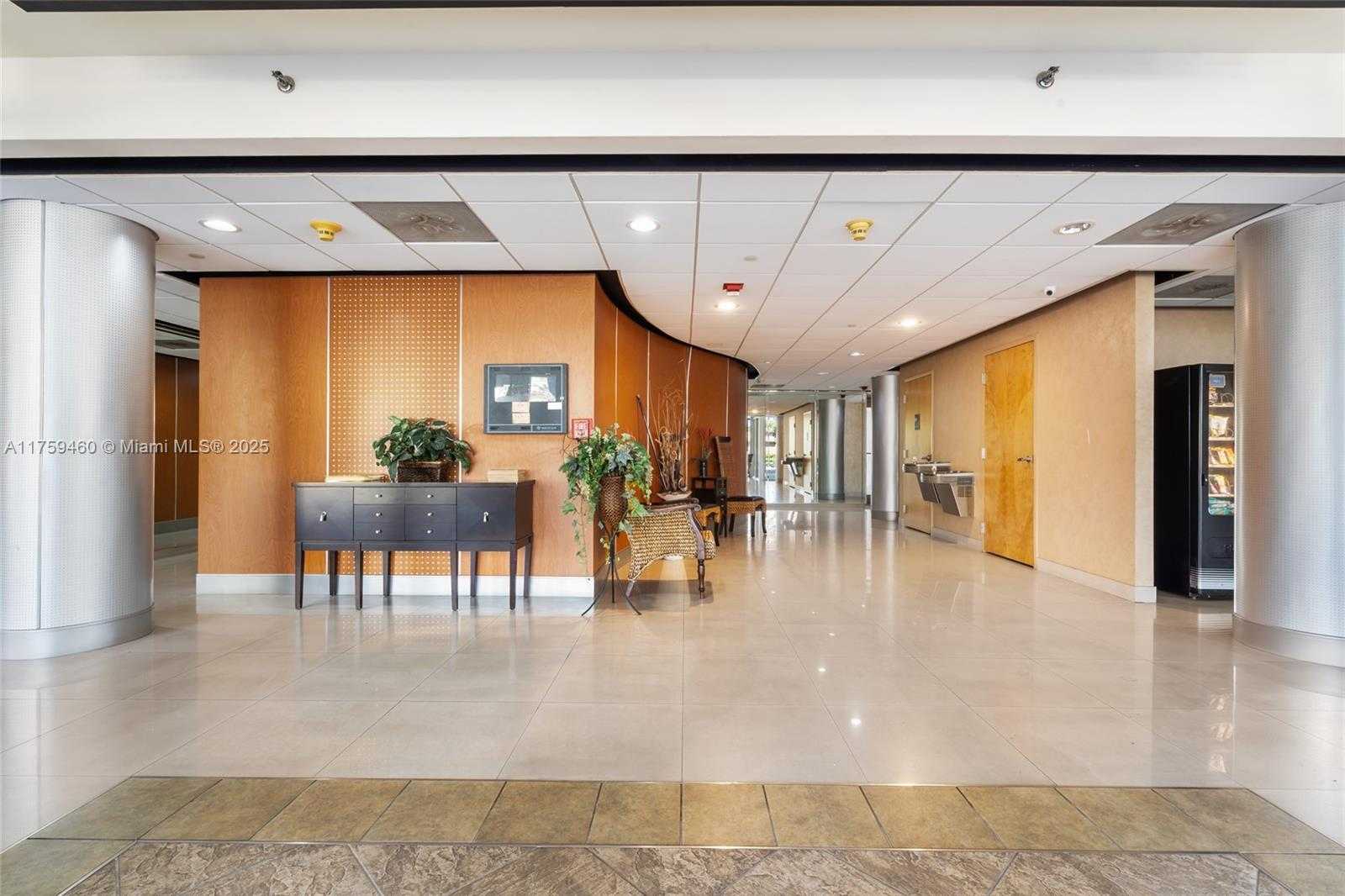 Small Image of 5100 NORTH FEDERAL HWY, Fort Lauderdale Number 53