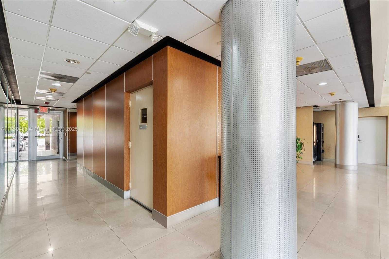 Small Image of 5100 NORTH FEDERAL HWY, Fort Lauderdale Number 54