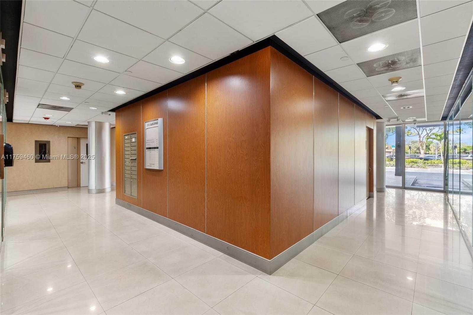 Small Image of 5100 NORTH FEDERAL HWY, Fort Lauderdale Number 56