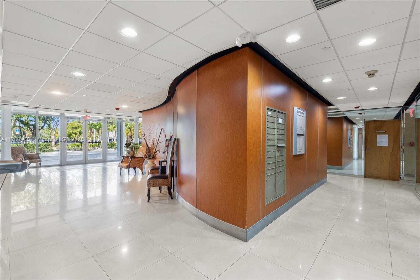 Small Image of 5100 NORTH FEDERAL HWY, Fort Lauderdale Number 57