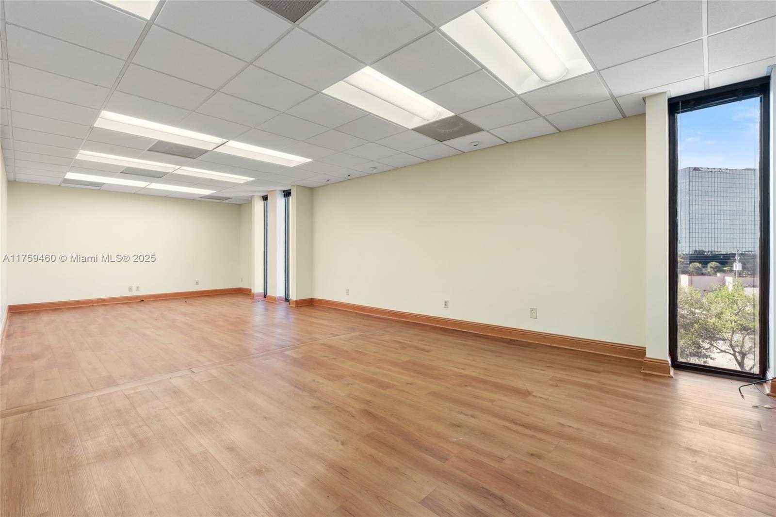 Small Image of 5100 NORTH FEDERAL HWY, Fort Lauderdale Number 62