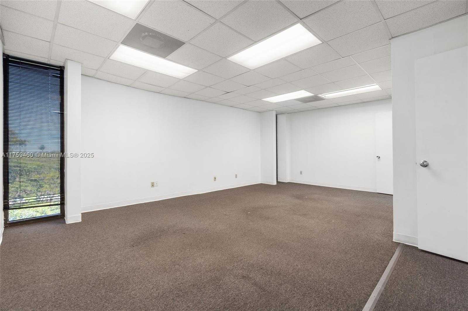 Small Image of 5100 NORTH FEDERAL HWY, Fort Lauderdale Number 65