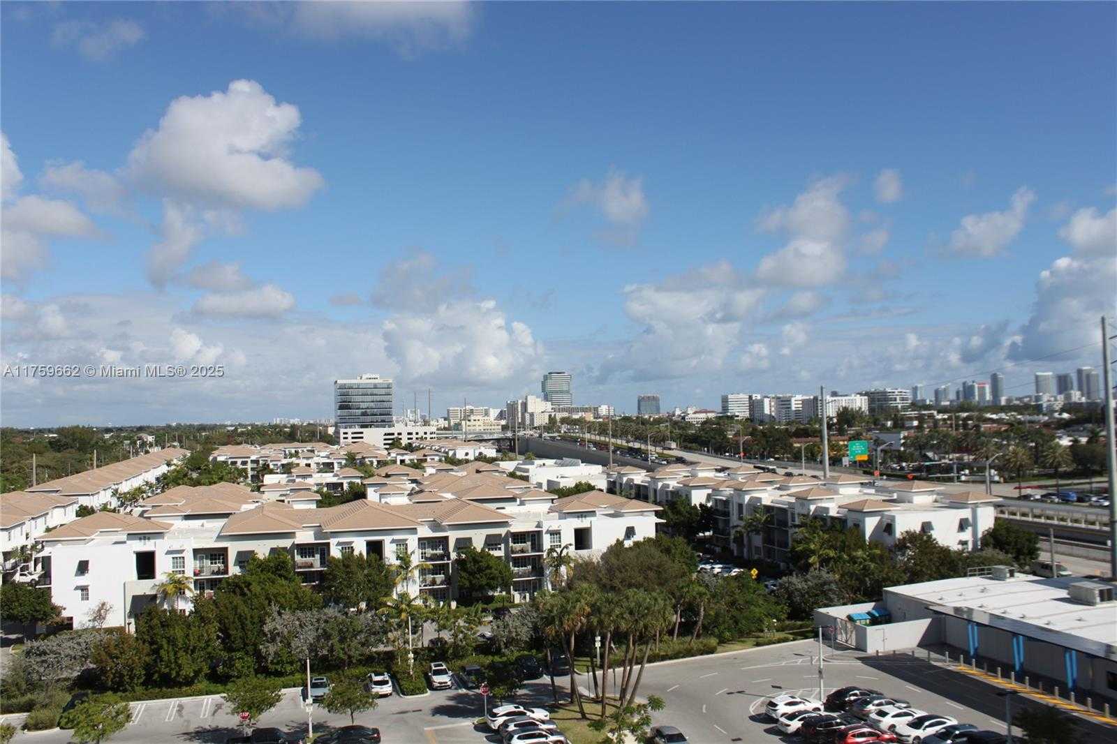 Small Image of 19790 WEST DIXIE HWY #403, Aventura Number 24