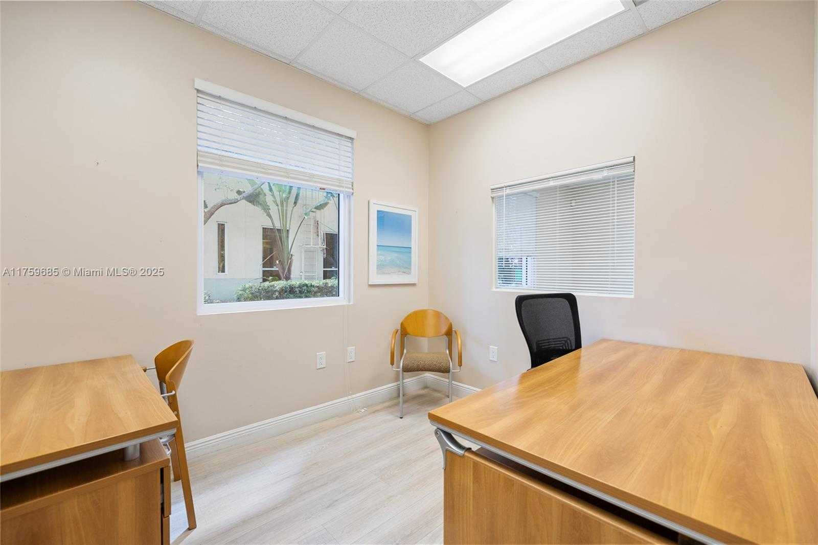 Small Image of 10189 CLEARY BLVD #101, Plantation Number 16
