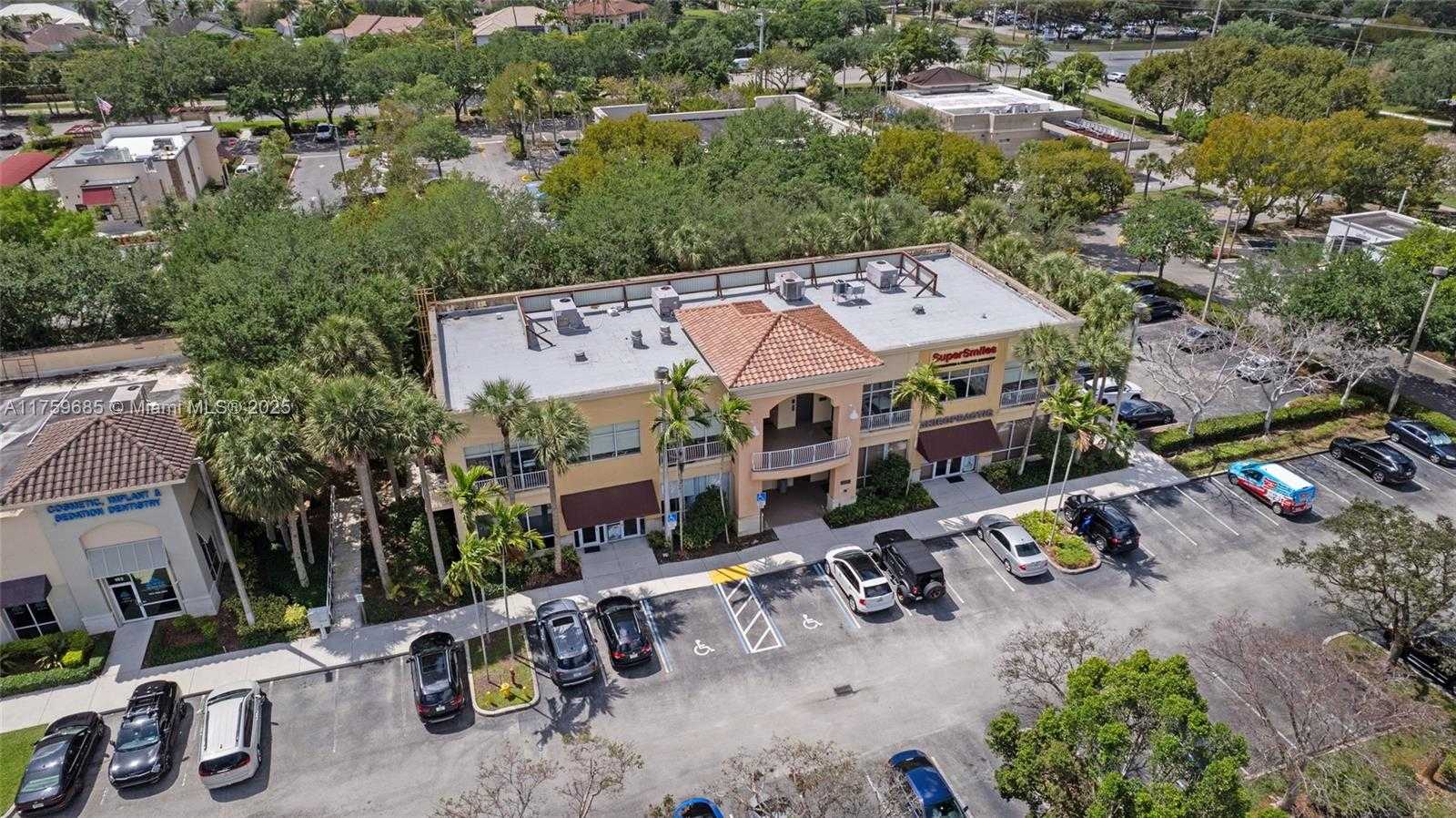 Small Image of 10189 CLEARY BLVD #101, Plantation Number 25