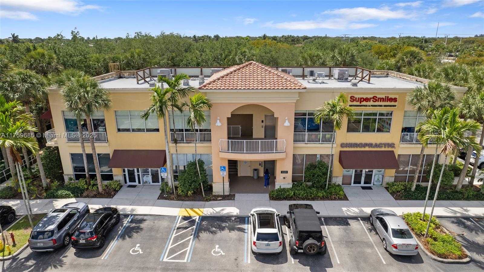 Small Image of 10189 CLEARY BLVD #101, Plantation Number 3
