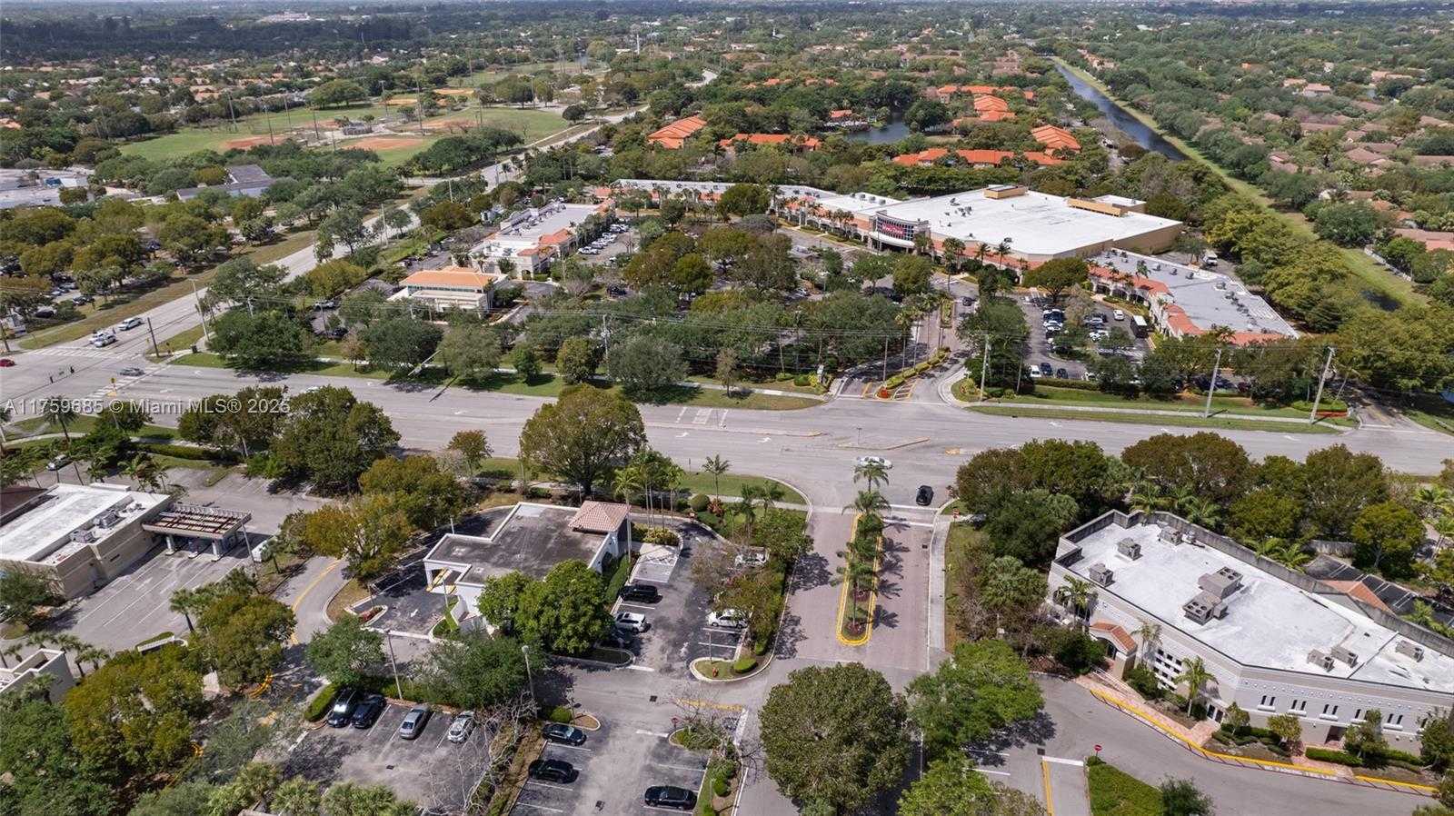 Small Image of 10189 CLEARY BLVD #101, Plantation Number 32