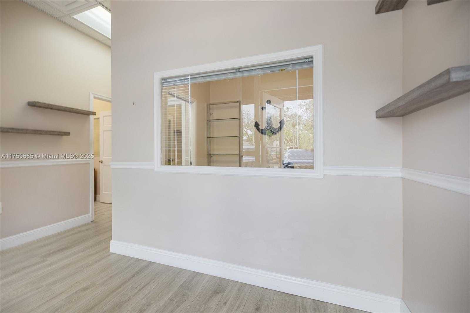 Small Image of 10189 CLEARY BLVD #101, Plantation Number 7