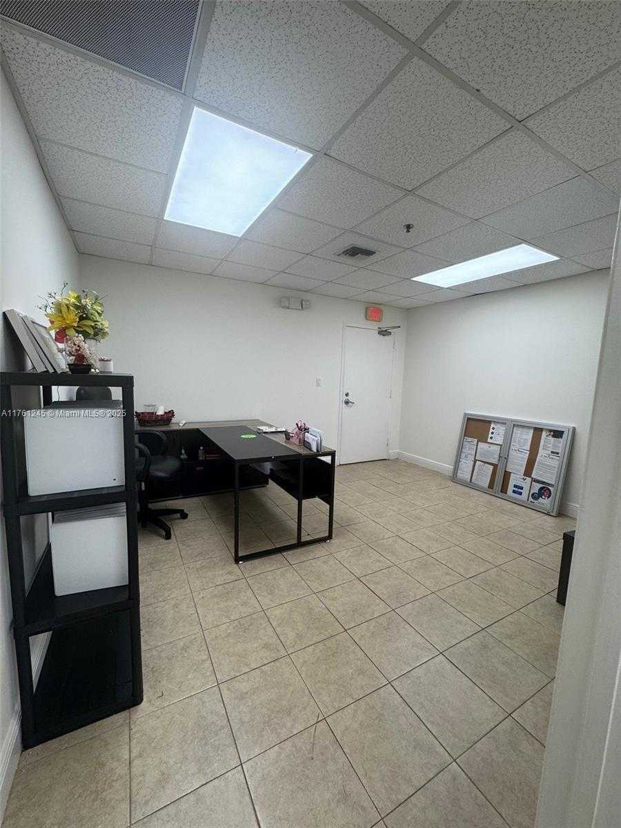 Small Image of 2300 NORTH WEST 94TH AVE #202, Doral Number 12