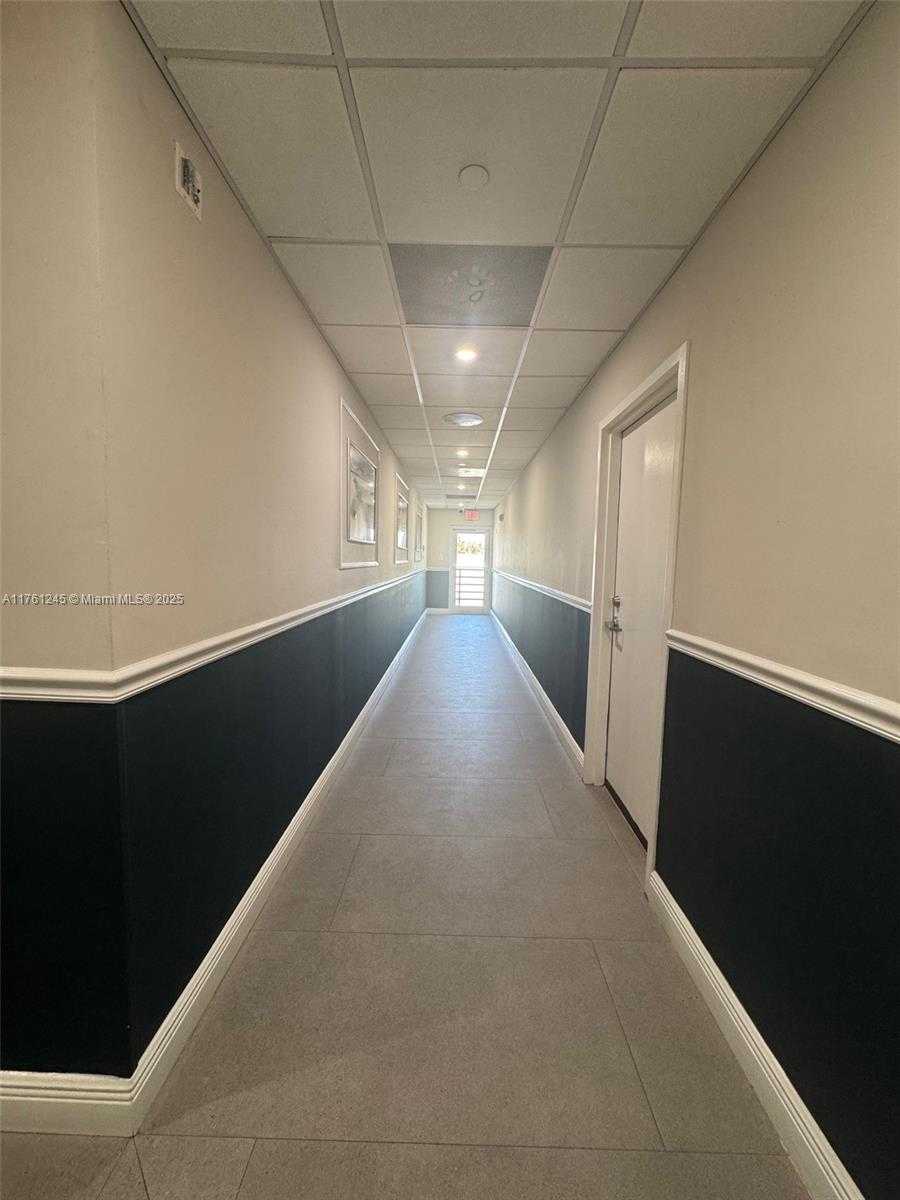 Small Image of 2300 NORTH WEST 94TH AVE #202, Doral Number 6