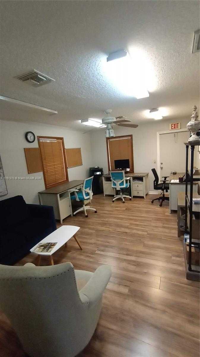 Small Image of 701 NORTHLAKE BLVD #201, North Palm Beach Number 12