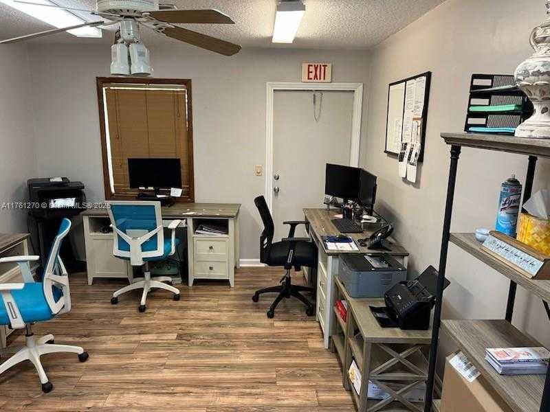 Small Image of 701 NORTHLAKE BLVD #201, North Palm Beach Number 16