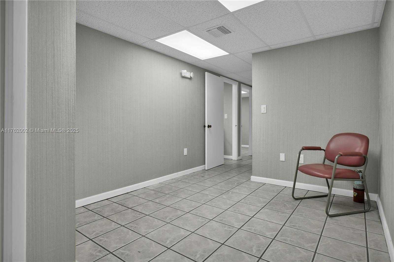 Small Image of 5220 NORTH WEST 72ND AVE #A1, Miami Number 5